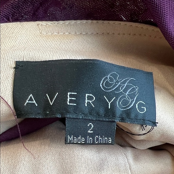 Avery Burgundy and Gold Maxi Dress - Picture 7 of 7